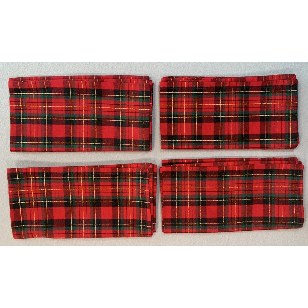 4 Pier One Red Tartan Plaid Christmas Napkins 22